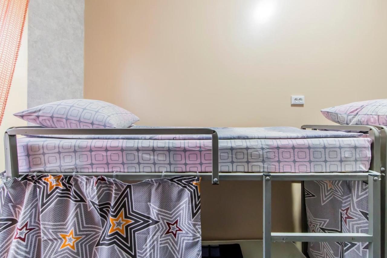 Hostel Vokzalnaya Киев Екстериор снимка