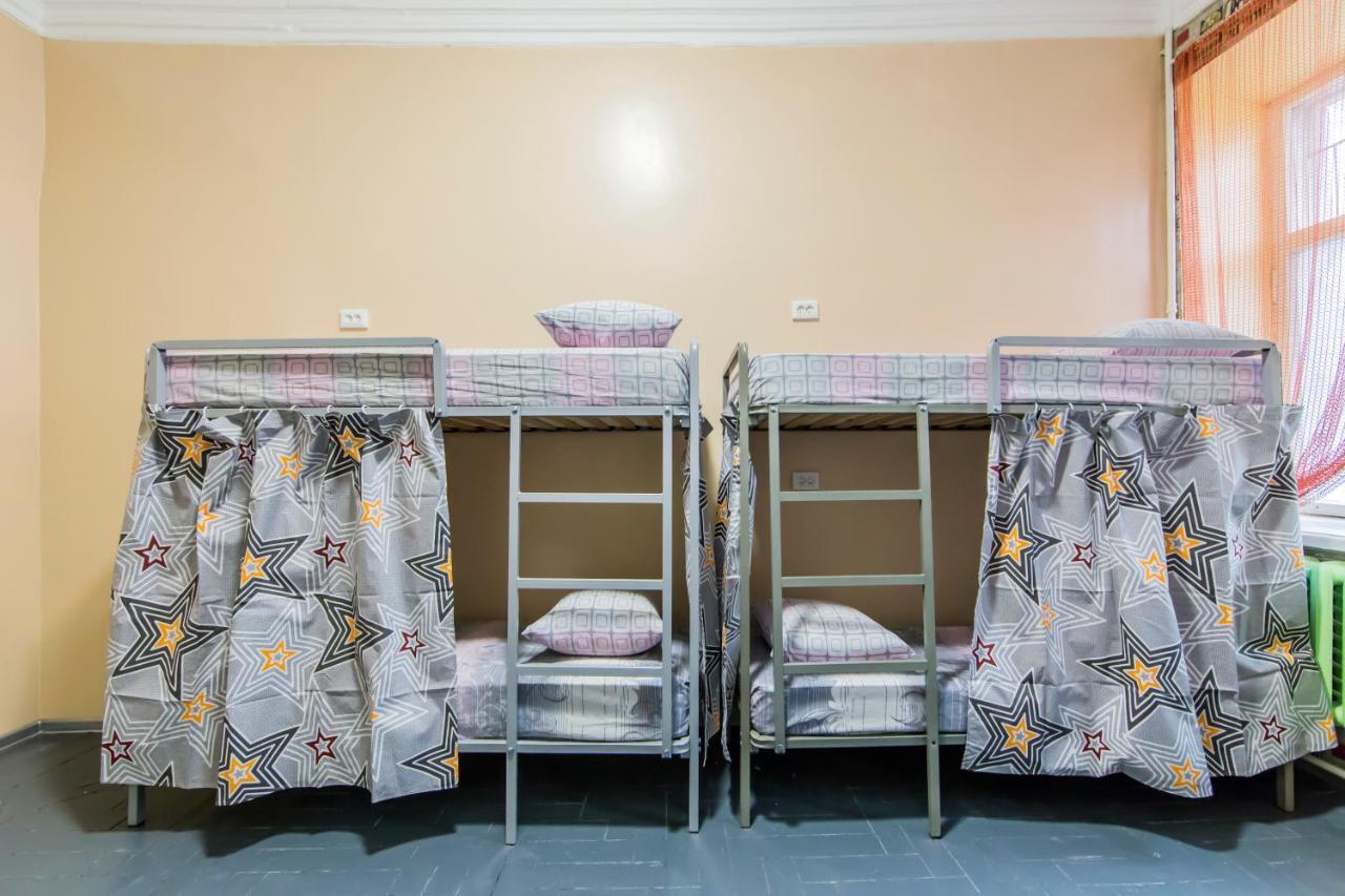 Hostel Vokzalnaya Киев Екстериор снимка