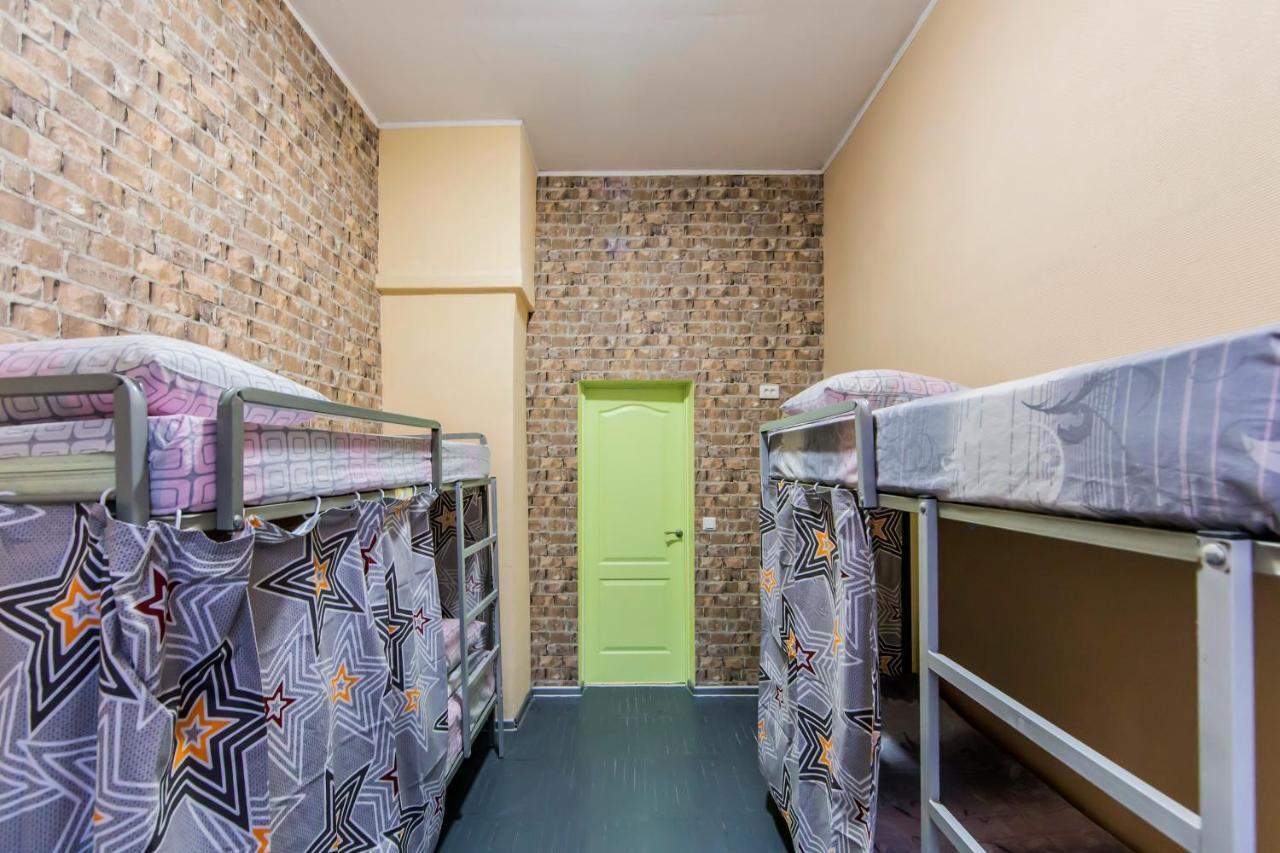 Hostel Vokzalnaya Киев Екстериор снимка