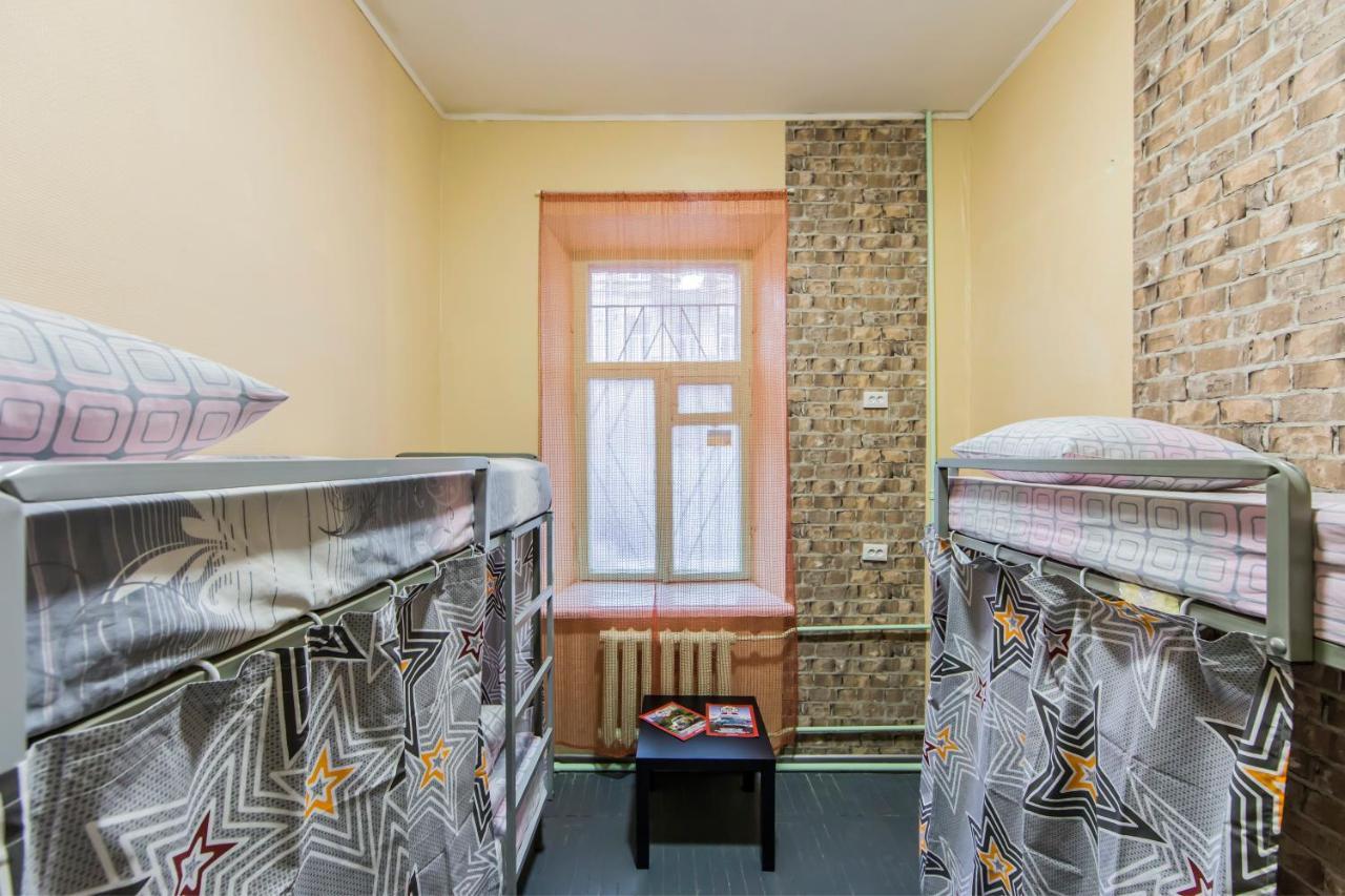 Hostel Vokzalnaya Киев Екстериор снимка