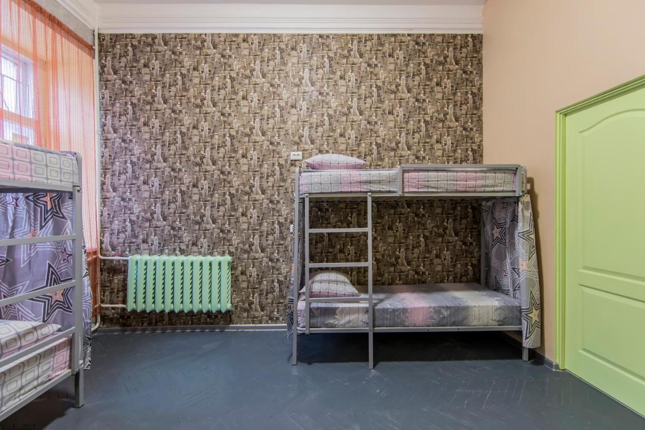 Hostel Vokzalnaya Киев Екстериор снимка